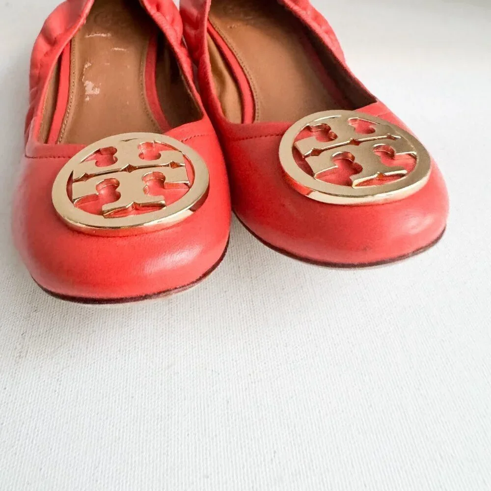 Tory Burch Leather Coral Orange Scrunch Back Low Black Heel Flats 6.5